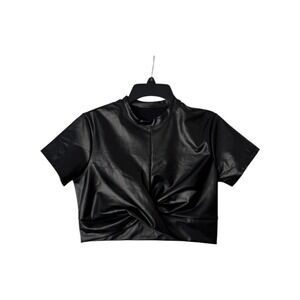 ZASUWA Chic Black Faux Leather Short Sleeve‎ Crop Top